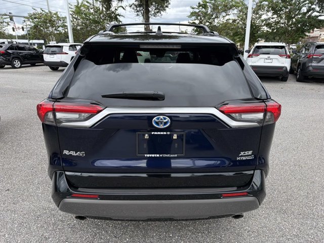 Used 2019 Toyota RAV4 XSE AWD/4WD image 3