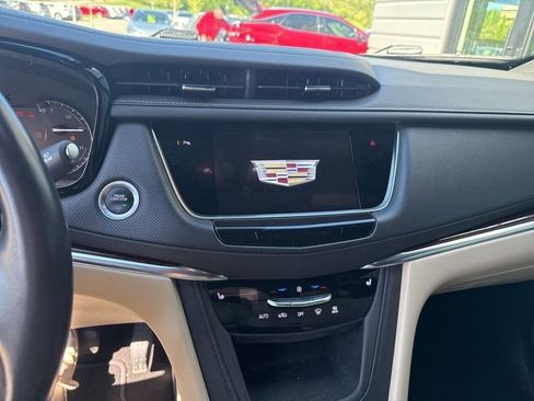 Used 2019 Cadillac XT5 Luxury image 19
