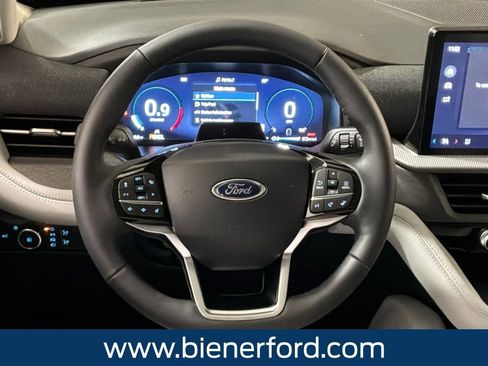 New 2026 Ford Explorer Platinum w/ LUX Leather Package image 11