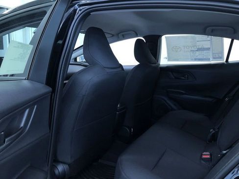 New 2026 Toyota Prius Plug-In Hybrid FWD image 19