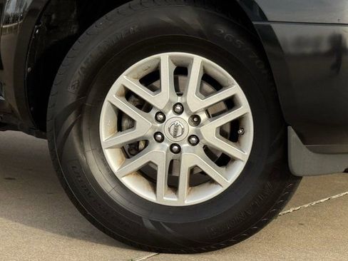 Used 2019 Nissan Frontier SV image 32