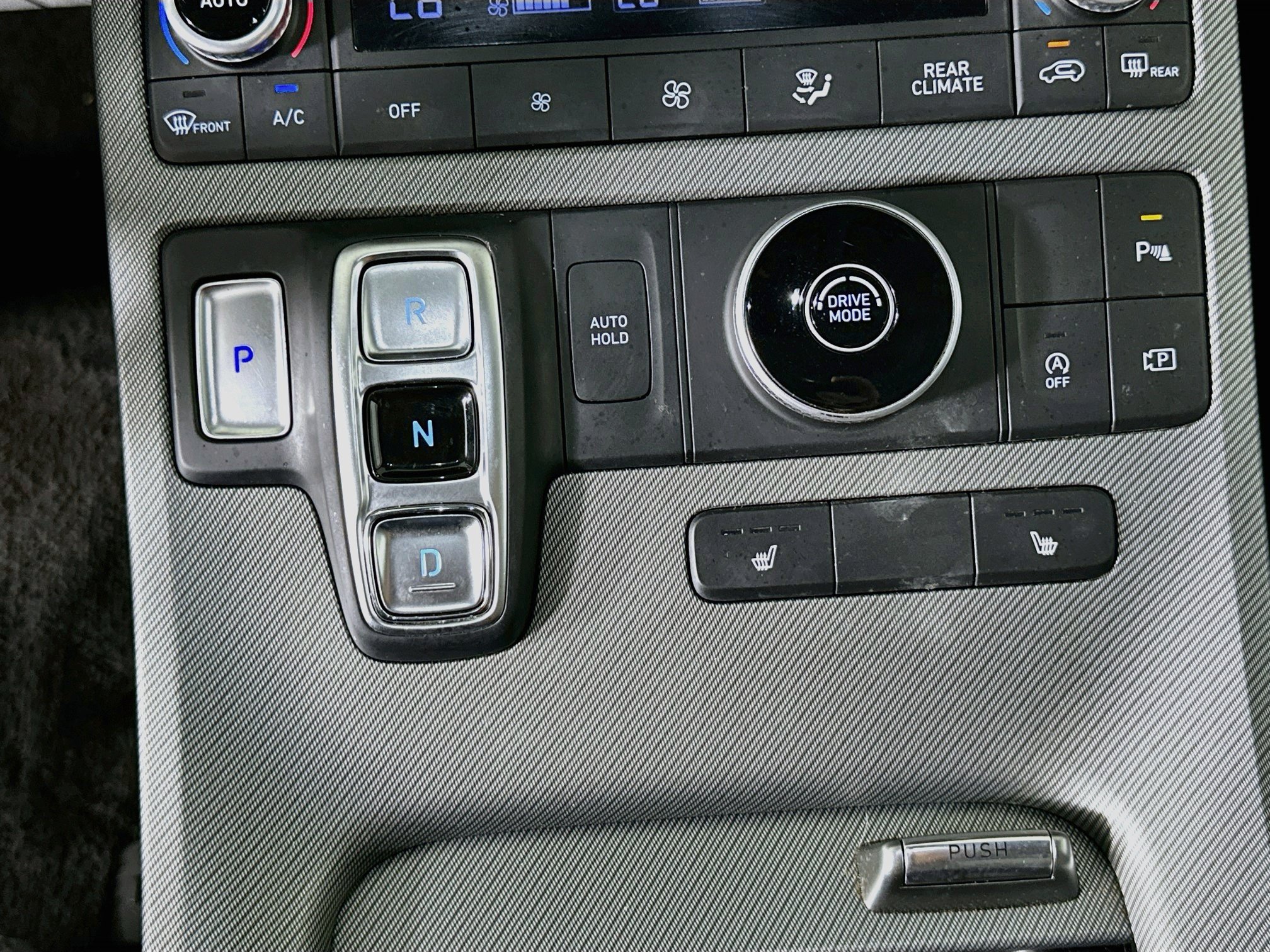 Used 2025 Hyundai Palisade SEL FWD image 25