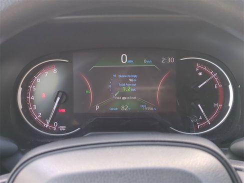 Used 2023 Toyota RAV4 LE image 28