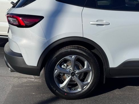 New 2026 Ford Escape ST-Line image 39