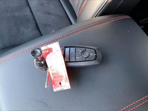 Used 2024 Ford Explorer ST-Line w/ Class IV Trailer Tow Package image 13