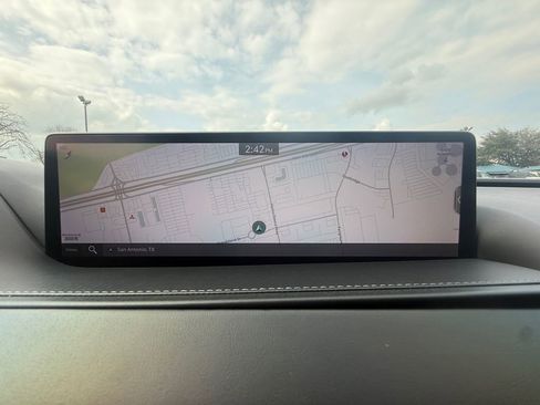 Used 2023 Genesis G80 2.5T image 21