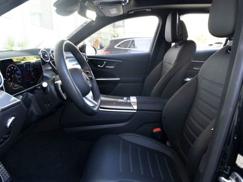 Used 2026 Mercedes-Benz GLC 300 image 14
