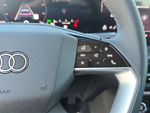 New 2025 Audi Q5 Premium Plus image 21