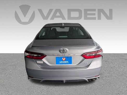 Used 2023 Toyota Camry SE FWD image 22