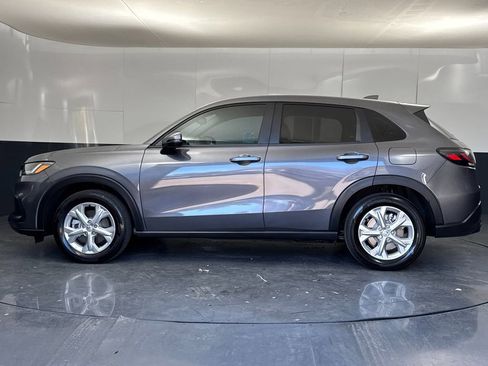 Used 2025 Honda HR-V LX image 6