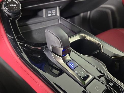 Used 2022 Lexus NX 300h AWD image 22