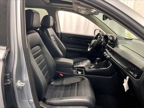 Used 2023 Honda CR-V EX-L image 11