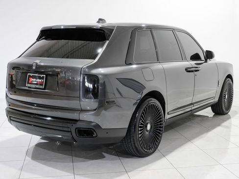 Used 2022 Rolls-Royce Cullinan w/ Cullinan Package AWD/4WD image 5