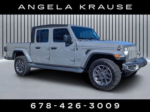 Used 2020 Jeep Gladiator Overland image 1