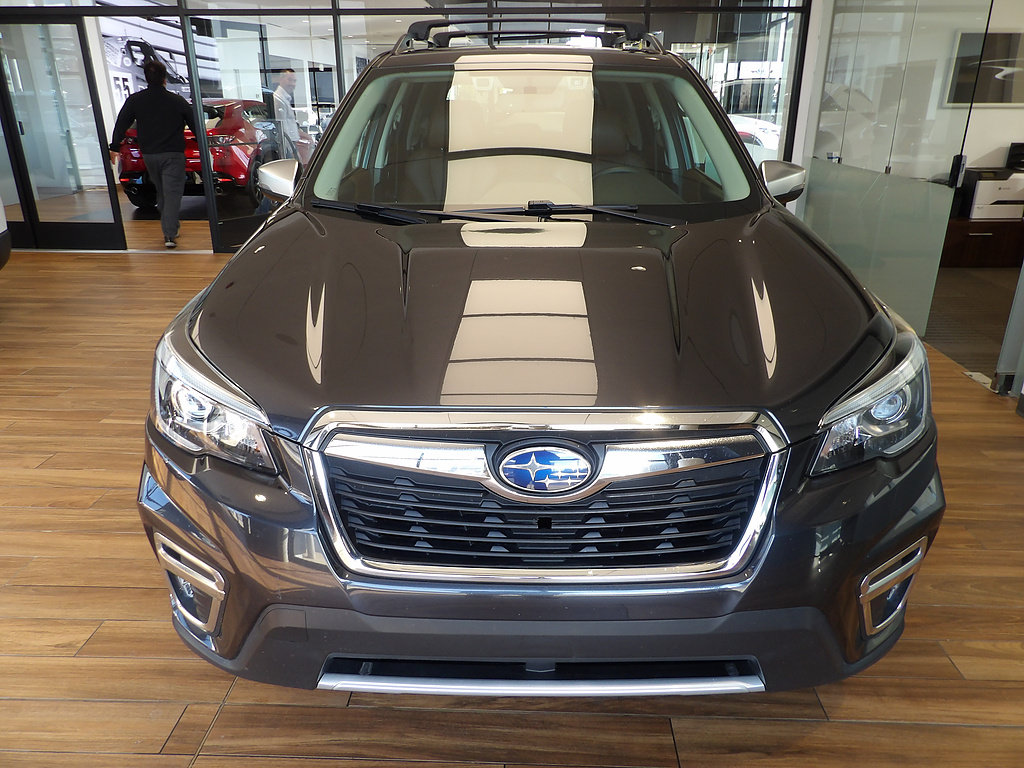 Used 2019 Subaru Forester Touring w/ Popular Package #3 AWD/4WD image 2
