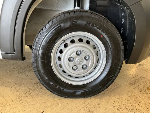 New 2026 RAM ProMaster 2500 w/ Convenience Group image 14