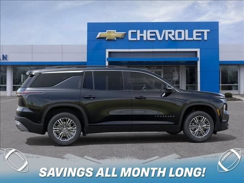 New 2027 Chevrolet Traverse LT w/ Driver Confidence Package FWD image 5
