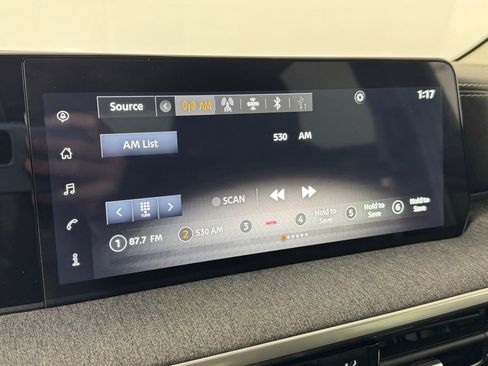 Used 2025 Nissan Kicks SV w/ SV Premium Package image 23