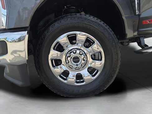 Used 2026 Ford F250 Lariat w/ Lariat Ultimate Package AWD/4WD image 28