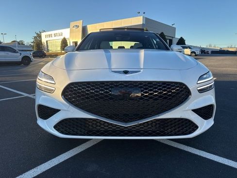 Used 2025 Genesis G70 3.3T Advanced image 8