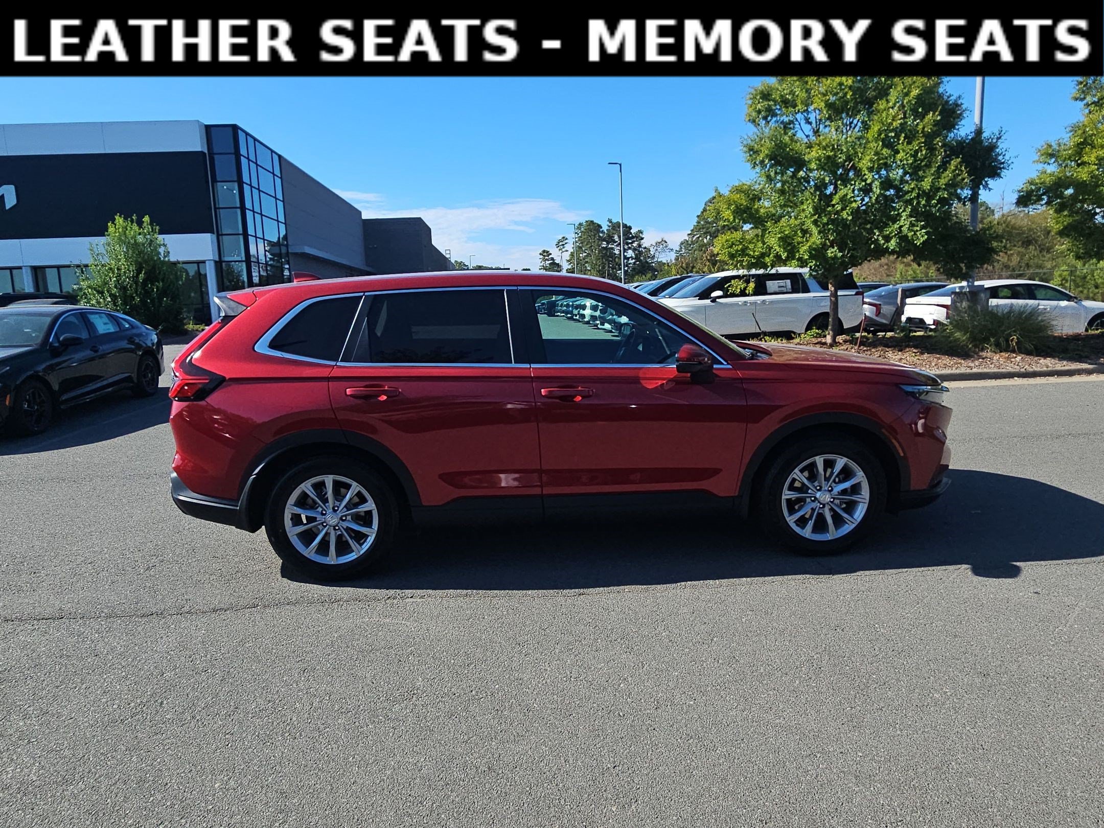 Used 2025 Honda CR-V EX-L image 8
