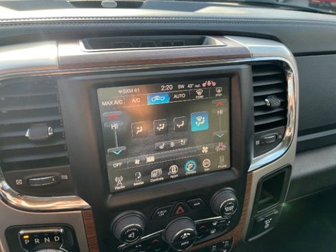 Used 2017 RAM 1500 Laramie w/ Convenience Group image 36