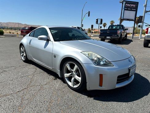 Used 2006 Nissan 350Z Touring w/ (N93) Cargo Convenience Pkg RWD image 3