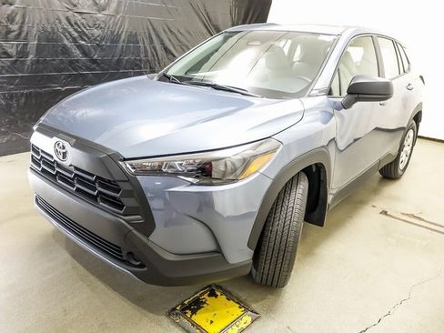 New 2026 Toyota Corolla Cross L image 4