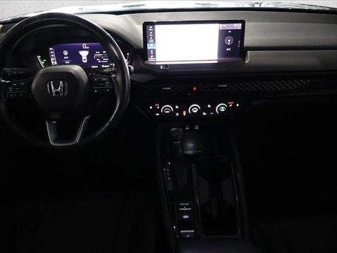Used 2023 Honda Accord Touring image 22