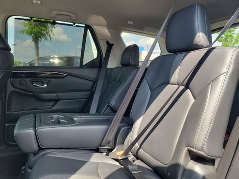 Certified 2025 Honda Pilot EX-L image 26