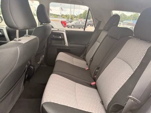 Used 2020 Toyota 4Runner SR5 RWD image 5