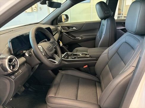 New 2026 Chevrolet Equinox LT image 15