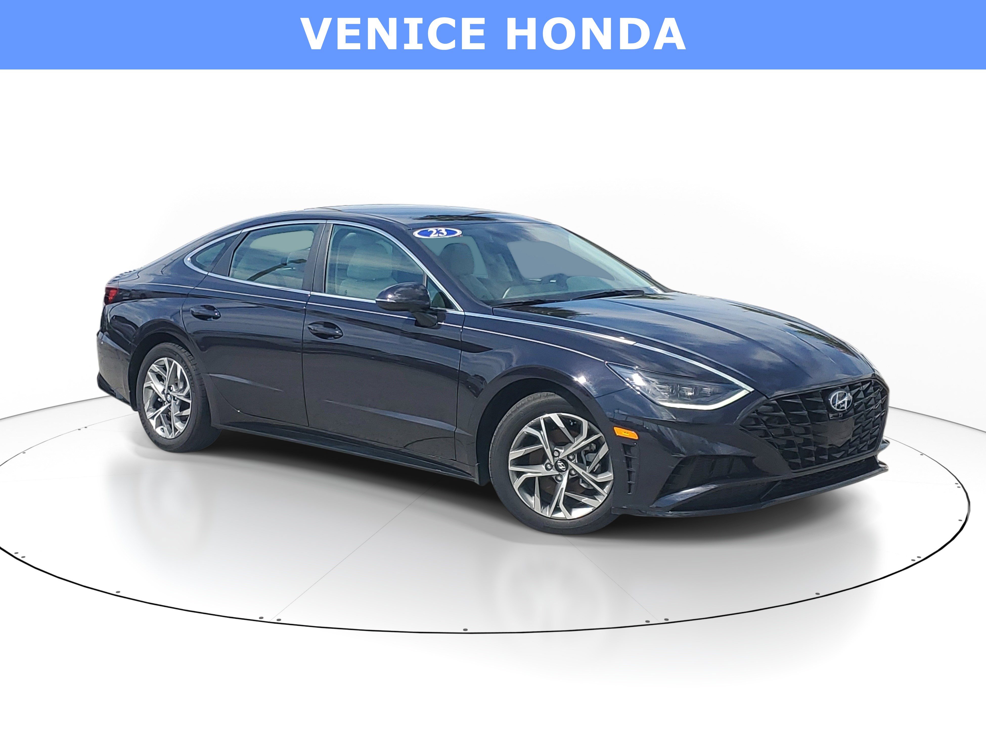 Used 2023 Hyundai Sonata SEL FWD image 1