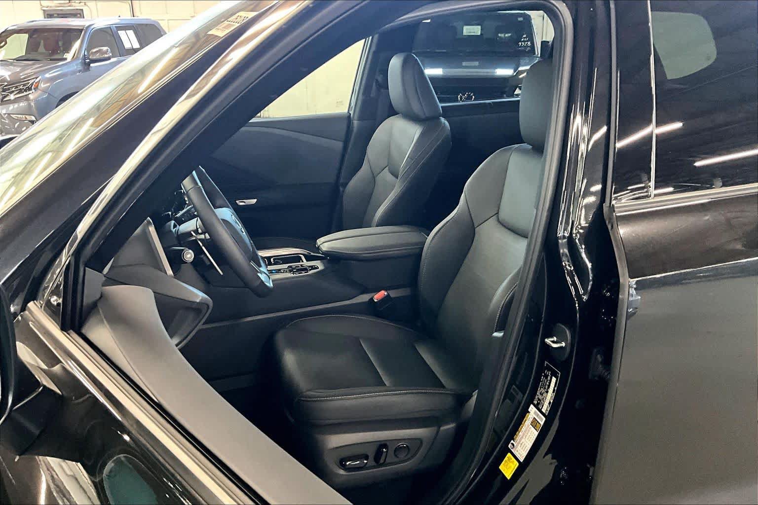 New 2026 Lexus TX 350 AWD image 9