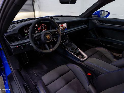 Used 2026 Porsche 911 GT3 RWD image 23