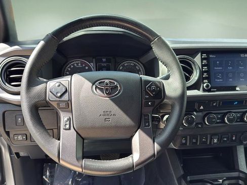 Used 2023 Toyota Tacoma TRD Sport w/ TRD Premium Sport Package AWD/4WD image 19