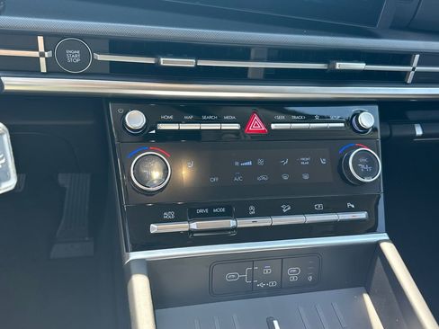 New 2026 Hyundai Santa Fe SEL FWD image 30