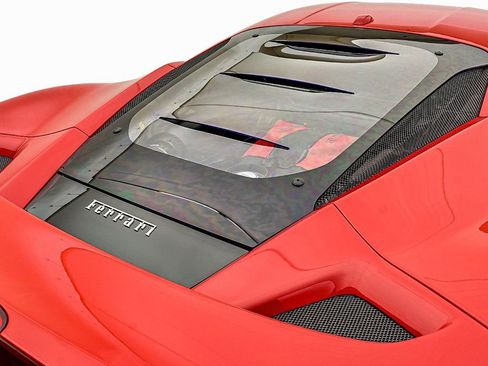 Certified 2021 Ferrari F8 Tributo Base image 29