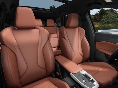 New 2026 BMW X1 xDrive28i AWD/4WD image 11