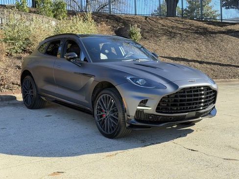 New 2025 Aston Martin DBX 707 image 13
