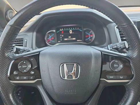 Used 2020 Honda Passport Touring image 18