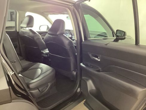 Used 2025 Toyota Grand Highlander AWD Hybrid image 21