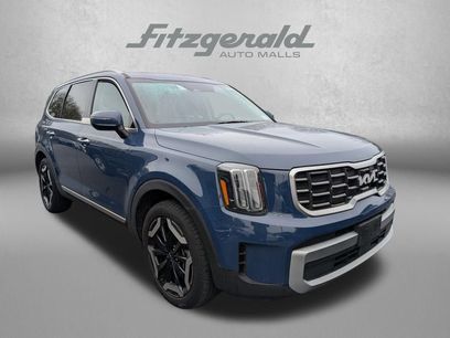 Used 2025 Kia Telluride S