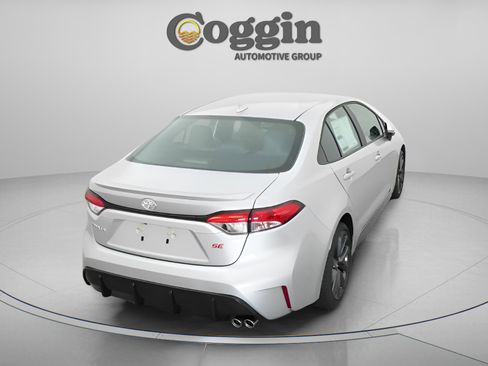 Used 2025 Toyota Corolla SE FWD image 15