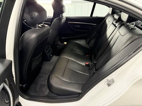 Used 2018 BMW 330i xDrive Sedan image 10