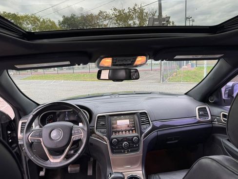 Used 2015 Jeep Grand Cherokee Overland image 11