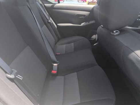 Used 2025 Nissan Sentra SV FWD image 29