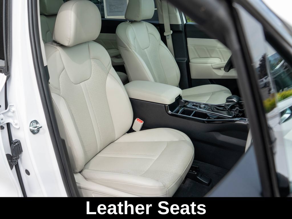 Certified 2023 Kia Sorento SX AWD/4WD image 9