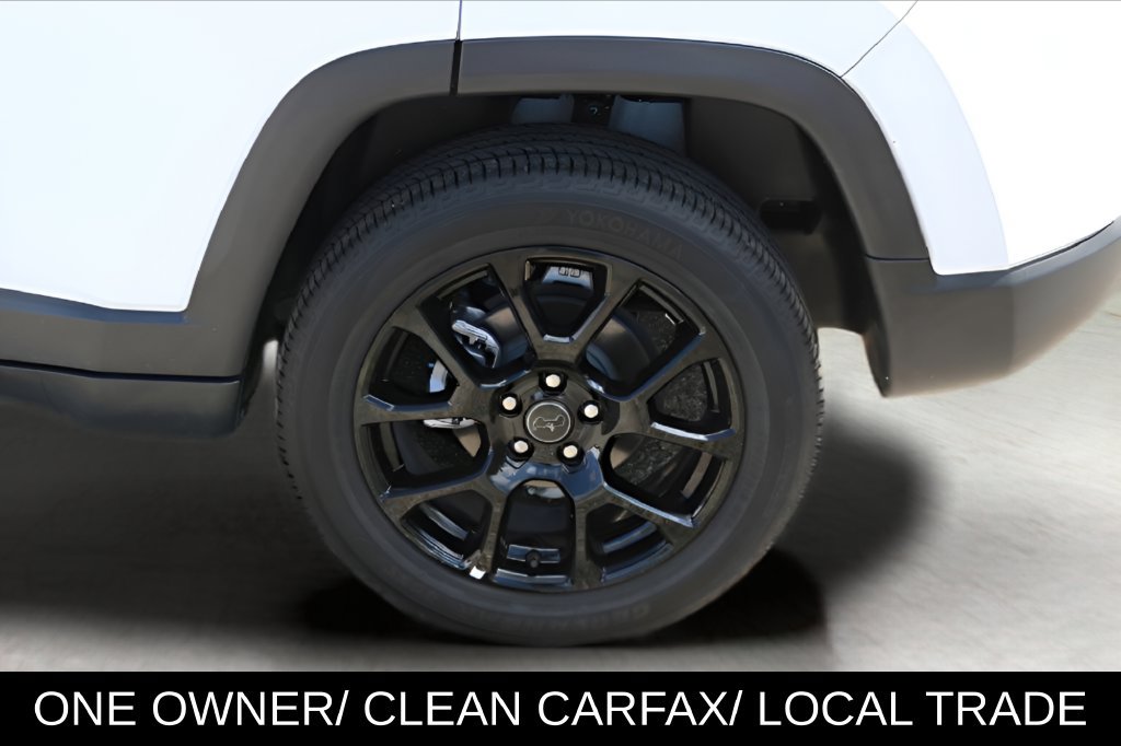 Used 2026 Jeep Compass Latitude AWD/4WD image 24