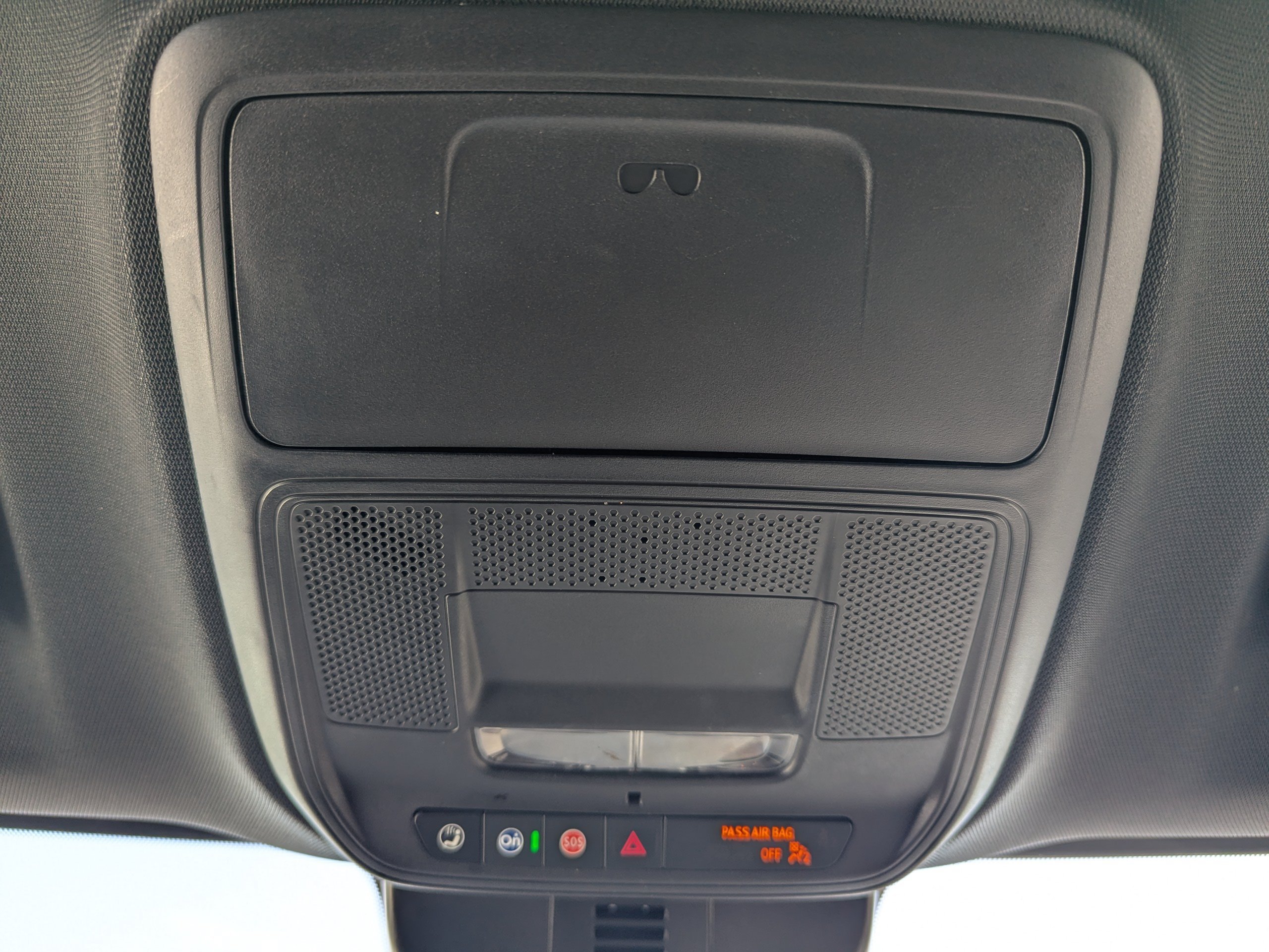 Certified 2024 Chevrolet Traverse LT FWD image 30